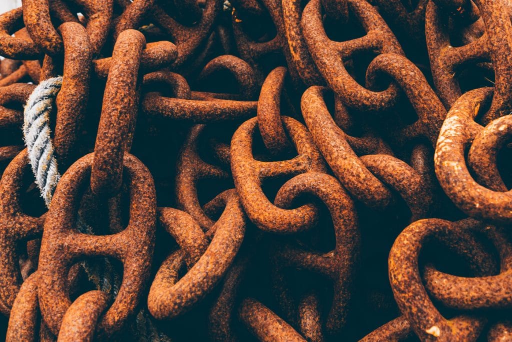 Rusty Chains with Rope